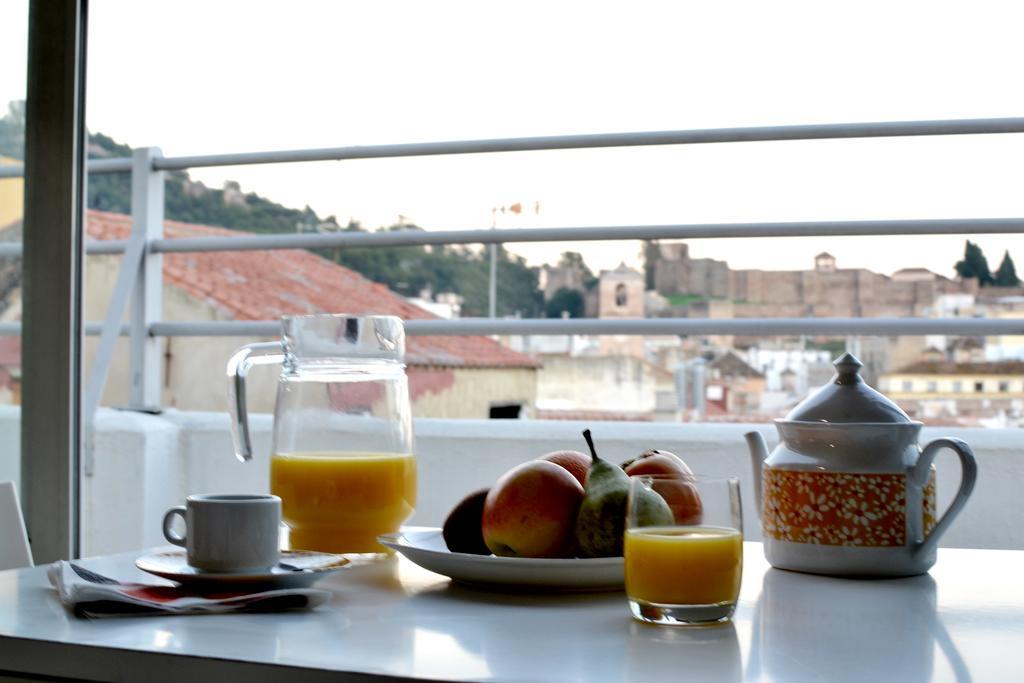 Atico Con Terraza Y Vistas Apartment Малага Екстериор снимка