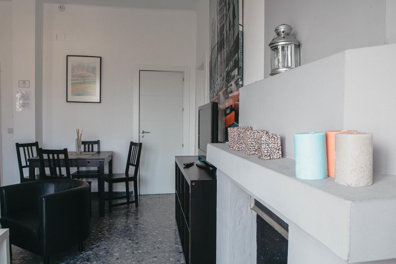 Atico Con Terraza Y Vistas Apartment Малага Екстериор снимка