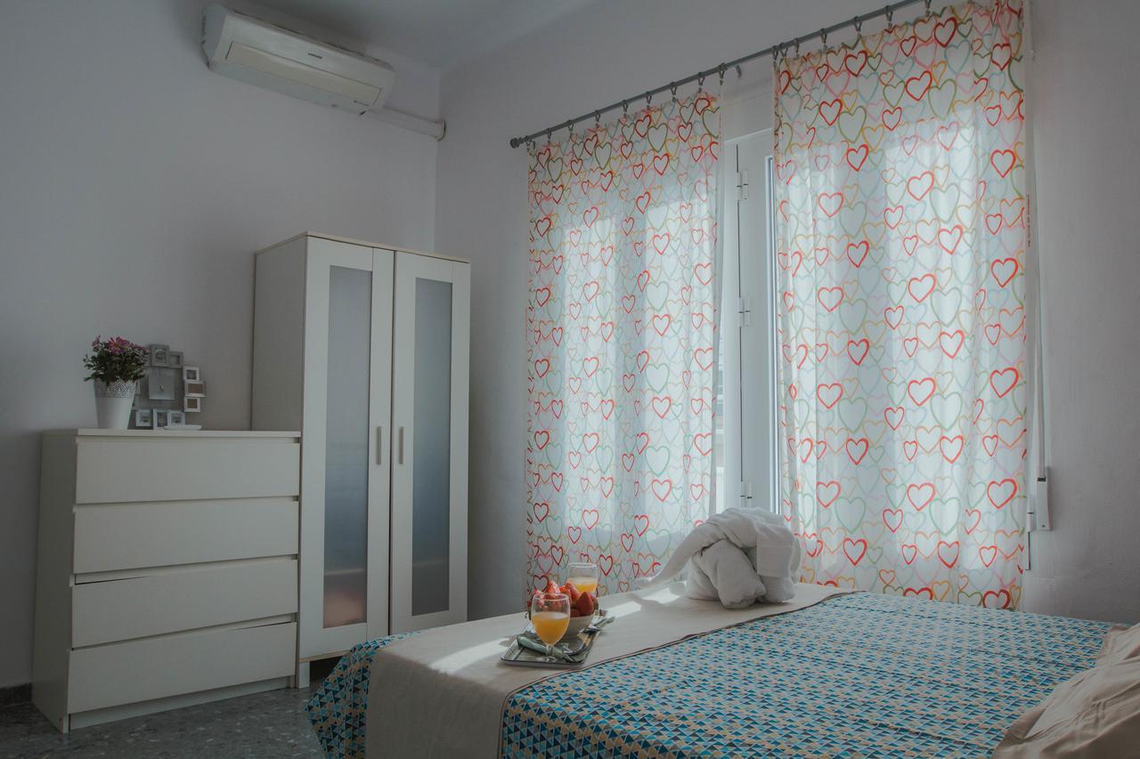 Atico Con Terraza Y Vistas Apartment Малага Екстериор снимка